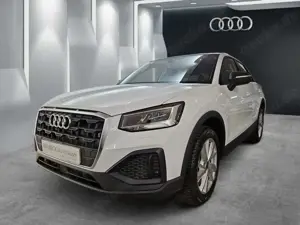 Audi Q2 AHK Assistenzpaket Schiebedach LED Einparkhil