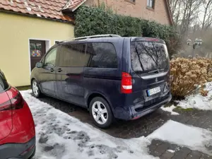 Mercedes-Benz V 220 V 220 (BlueTEC) d kompakt 7G-TRONIC Edition