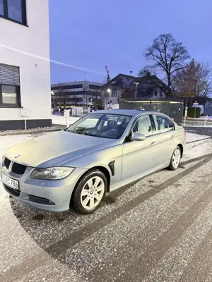 BMW 320 320i Aut.