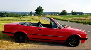 BMW 320 3er 320i Bild 2