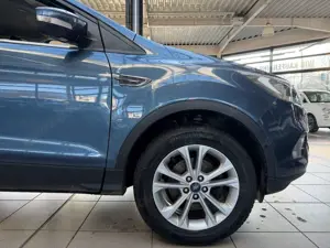 Ford Kuga Titanium, AHK, Bluetooth, SHZ, LHZ Bild 5
