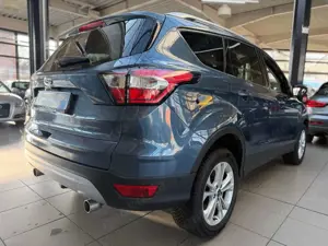 Ford Kuga Titanium, AHK, Bluetooth, SHZ, LHZ Bild 4