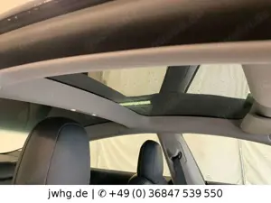 Tesla Model 3 LED Wärmepumpe Ryzen Shanghai Autopilot3 Bild 4