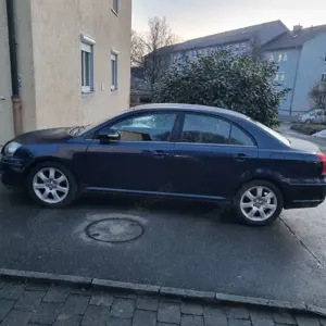 Toyota Avensis Avensis 2.0 VVT-i Executive Bild 2