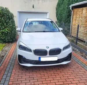 BMW 216 2er Active Tourer 216i Active Tourer