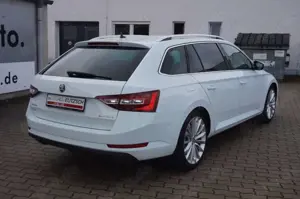 Skoda Superb Combi TSI LK DSG Xenon AHK Navi GRA RFK Leder ... Bild 4