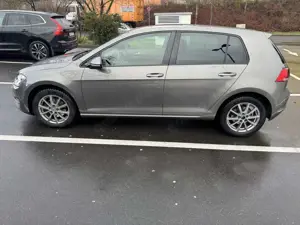 Volkswagen Golf VW Golf VII 1.6 TDI Comfortline Bild 4