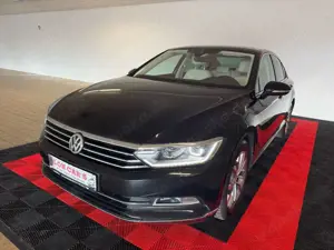 Volkswagen Passat Lim. Highline/Navi/Kamera/LED/Leder/TOP
