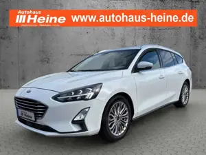 Ford Focus Turnier 1.5 Aut. TITANIUM *AHK schwenkb.*LED*