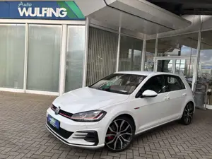 Volkswagen Golf GTI DSG Performance AHK ACC CAM LED CARPLAY