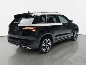 Skoda Karoq KAROQ 1.5 TSI DSG SPORTLINE NAVI LED-MATRIX PANO C Bild 4