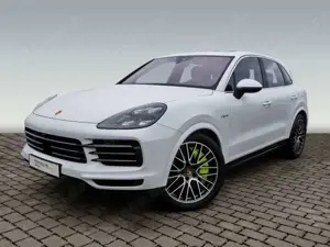 Porsche Cayenne E-Hybrid/PCCB/PDCC/Matrix/Head Up/Panoramadach