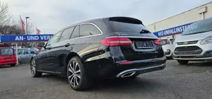 Mercedes-Benz E 300 E 300 e Plug-in Hybrid Bild 3