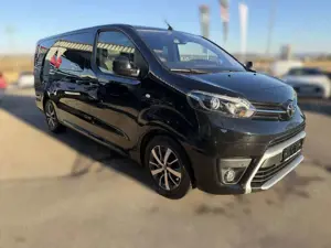 Toyota Proace 2,0-l-D-4D L2 (7-Si.) Autm. Verso Executive Bild 3