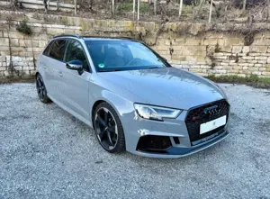 Audi RS3 Sportback, Pano, BO, Matrix, Sportsitze !