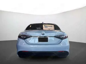 Alfa Romeo Giulia VELOCE 2.0 Turbo  Q4 Bild 4