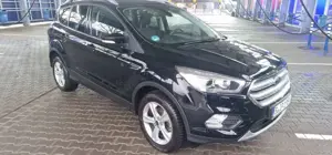 Ford Kuga 1.5 EcoBoost 2x4 Titanium