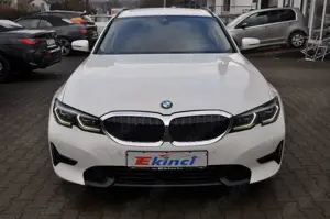 BMW 320 3 Touring 320 d Sport Line