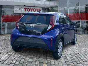 Toyota Aygo X 1.0 5TRG BUSINESS EDITION *Komfort Paket* Bild 4