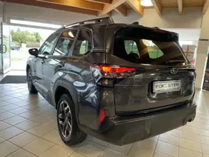 Subaru Forester 2.0ie*Exclusive*LED*NAVI*SHZiACC Bild 4