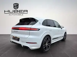 Porsche Cayenne GTS 18-WEGE PANO AHK STHZG CARBON INNODR Bild 5