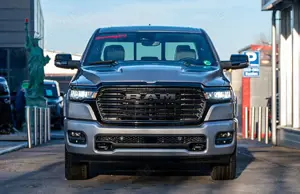 Dodge RAM Laramie Night 3.0l,ACC,5 J.Garantie Bild 2
