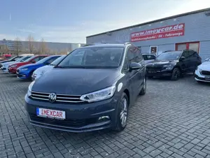 Volkswagen Touran 1.5 TSI DSG Comfort + AHK + Kamera + NAVI + ACC +