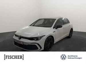 Volkswagen Golf VIII 1.5 eTSI DSG R-Line Matrix AHK Navi Rear View