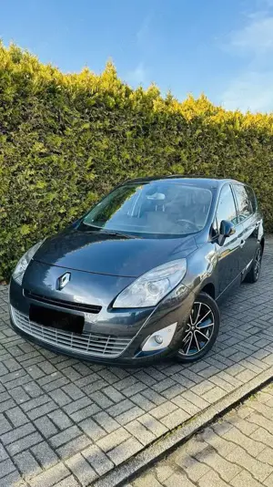 Renault Grand Scenic dCi 130 FAP Start  Stop Bose Edition