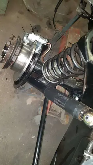 Land Rover Defender Bild 4