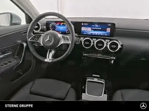 Mercedes-Benz A 200 A 200 Progressive TOP gepflegt LED SHZ Kam MBUX Bild 5