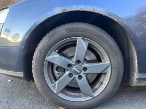 Volkswagen Passat Variant 2.0 FSI Sportline Bild 3