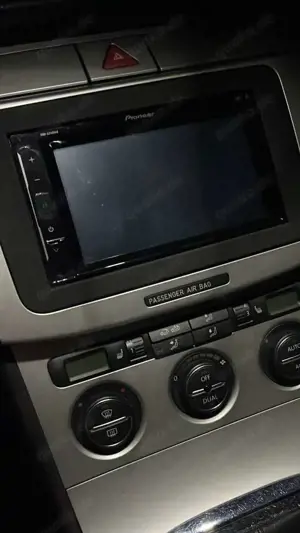 Volkswagen Passat Variant 2.0 FSI Sportline Bild 4