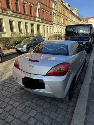 Opel Tigra Tigra Twin Top 1.4 (Enjoy) Bild 2