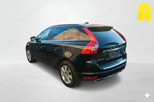 Volvo XC60 Momentum AWD Bild 4