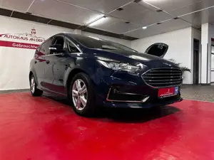 Ford S-Max Titanium - 7 Sitzer
