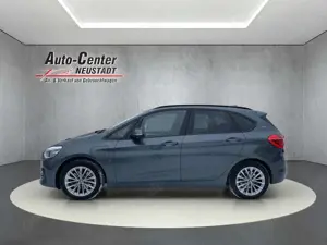 BMW 225 2 Active Tourer 225 xe Luxury Line iPerformance Bild 3