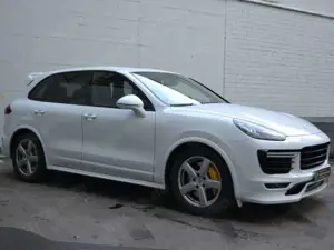 Porsche Cayenne GTS