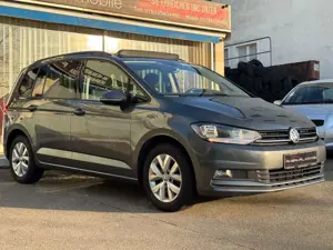 Volkswagen Touran 2.0 TDI*DSG*Panoramadach*NAVI*RFK*PDC* Bild 2