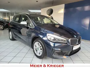 BMW 218 Aut/Sports./AHK/LED/Navi/RFK