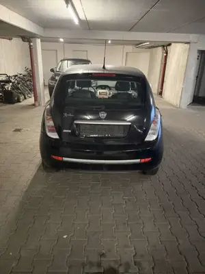 Lancia Ypsilon 1.2 8V Argento (10.2006->) Bild 5