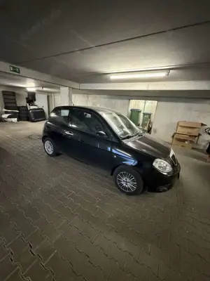 Lancia Ypsilon 1.2 8V Argento (10.2006->) Bild 4