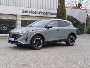 Nissan Qashqai Qashqai 1.3  Xtronic N-Connecta FL Allwetter