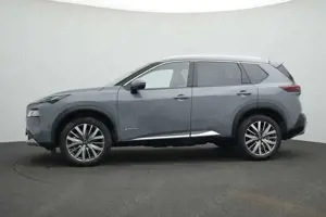 Nissan X-Trail X-T e-4ORCE 213PS 4x4 Tekna 5 Sitze PGD Bose 20" Bild 3