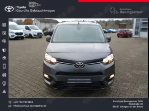 Toyota Proace City Verso 1.2 Turbo L1 Team Deutschland