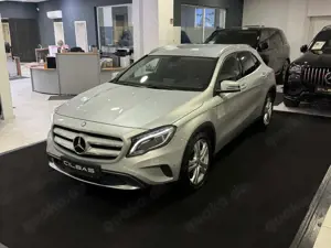 Mercedes-Benz GLA 220 d 7G URBAN*BI XENON*SHZ*NAVI*TEMP*