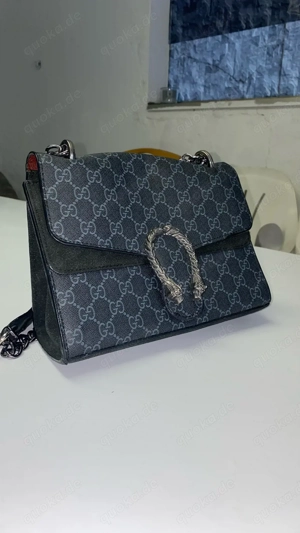 Gucci Dionysus Schultertasche   GG Supreme Canvas   Wildleder   Schwarz