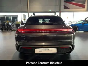 Porsche Taycan Sport Turismo Panoramadach BOSE 20-Zoll Bild 5