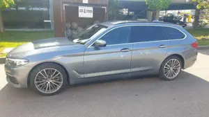 BMW 520 520d Touring Aut. Sport Line
