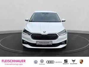 Skoda Fabia Essence 1,0 LED Apple CarPlay Android Auto Musikst Bild 2